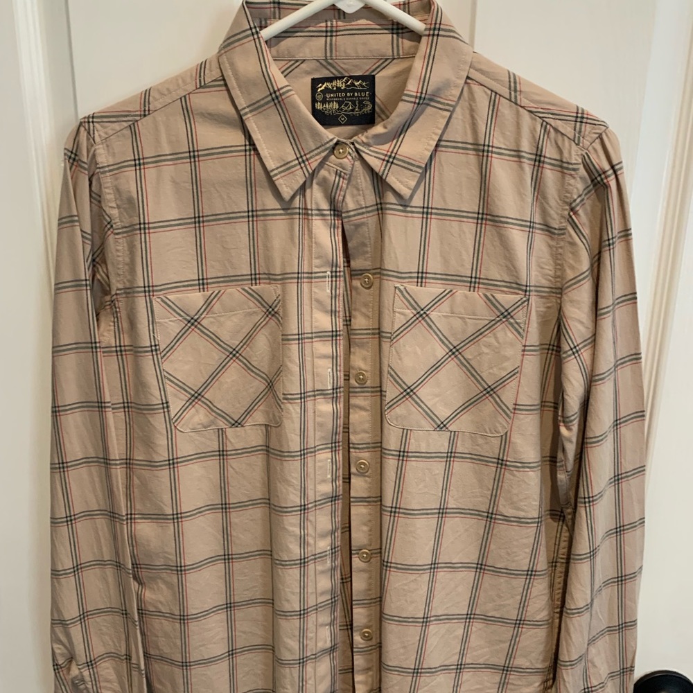 Women’s United by Blue soft plaid long sleeve button down shirt